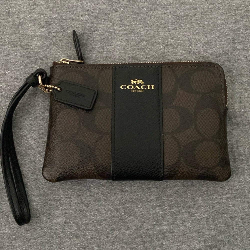 Coach wrist purse